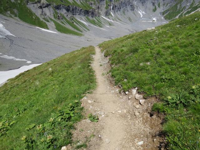 der neue Wanderweg führt nun über die Ostseite des Lac du Vieux Emosson