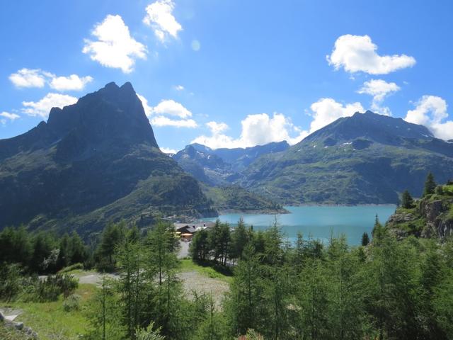 Blick von der Kapelle auf den Lac d'Emosson. War das für ein schöner Tag!