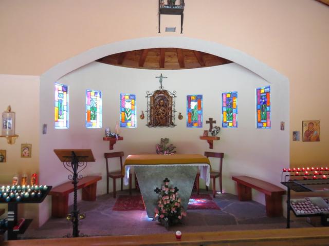 im Innenraum der schönen Kapelle