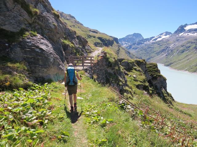 wir erreichen die Hangterrasse von le Giétro 2198 m.ü.M.