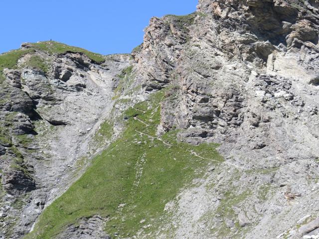 Blick hinauf zum Col de Tsofeiret, und die luftig steile Passage