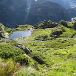 wir blicken zurück zu den schön gelegenen kleinen Bergseen