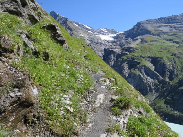 Trittsicherheit ist hier von Vorteil. Die Schlüsselstelle der ganzen Wanderung