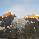 Combin de Corbassière, Glacier les Follâts und Petit Combin