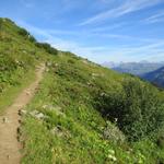 weiter quer durch den Hang geht es zur verfallenen Alp La Maye 2132 m.ü.M.