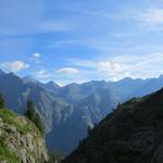 Blick über das Val de Bagnes Richtung Col de Termin und Cabane de Louvie. Diese haben wir auch schon besucht