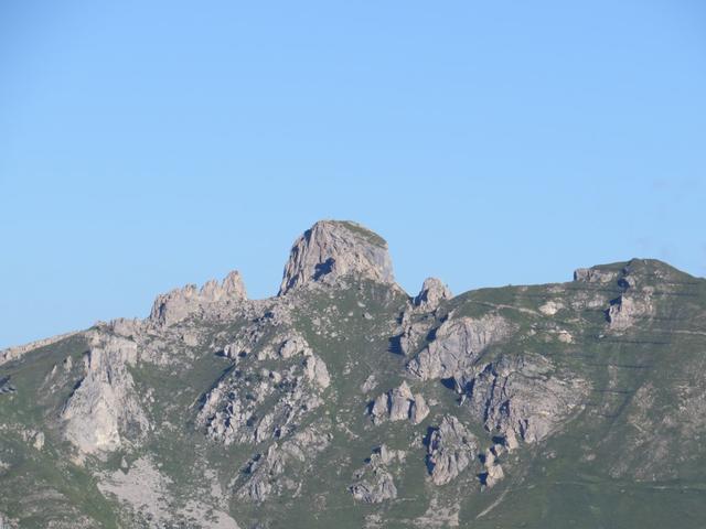 Blick zum Pierre Avoi. Dort oben standen wir schon einmal. Traumhafte Wanderung