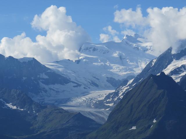 Blick zum riesigen Glacier de Corbassière. Diesen haben wir auch schon besucht