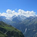 auf der anderen Talseite des Val de Bagnes, präsentiert sich das Grand Combin Massiv in seiner schönsten Form