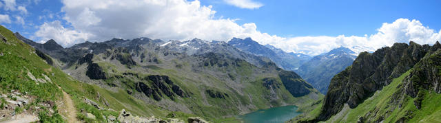 sehr schönes Breitbildfoto mit Blick in den Louvie Kessel