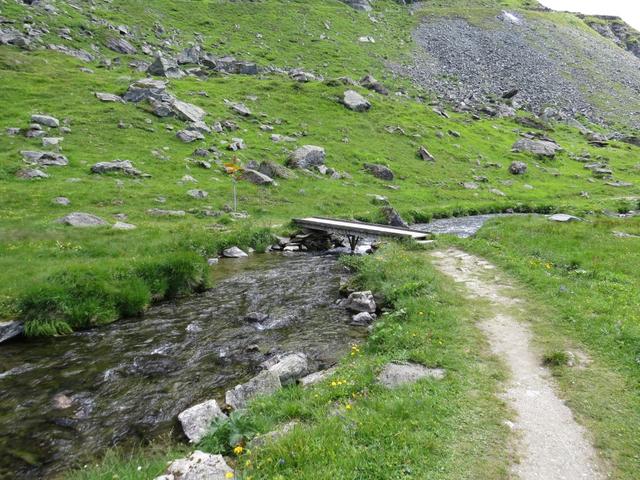 kurz nach dem verlassen der Cabane de Louvie, überqueren wir die Dyure de Louvie