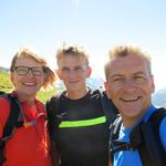 Erinnerungsfoto aufgenommen auf dem Col de Balme. Meine Maus, Alessandro und Ich