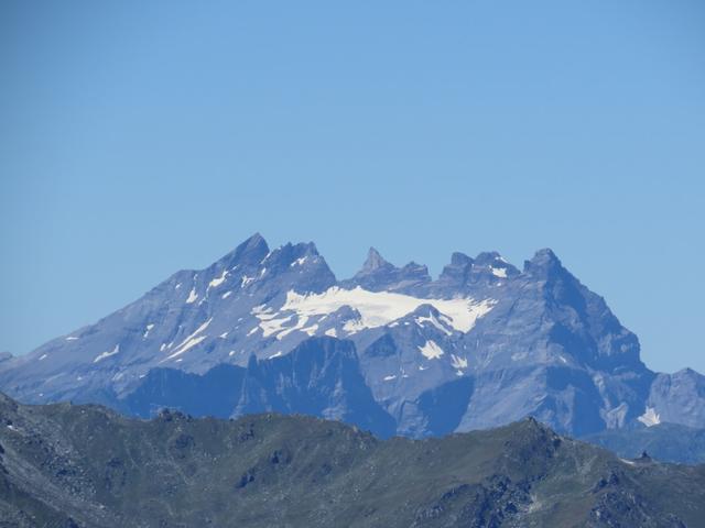 unglaublick man sieht von hier oben sogar die Dents du Midi. Was für ein Erlebnis, als wir dort oben standen