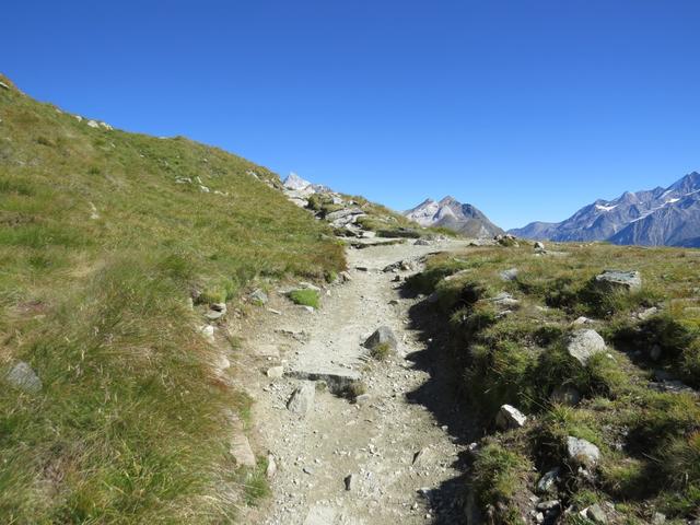 hat man diesen hinter sich, wird der Wanderweg wieder einfacher