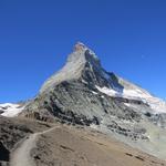 wir erreichen die Weggabelung Punkt 2931 m.ü.M. Hier könnte man rechts abbiegen und zur Staffelalp runterwandern