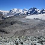 Blick auf den Furggletscher, Furggsee, Oberer Theodulgletscher, Theodulsee, Trockener Steg und Gandegghütte