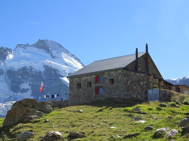 ...bis wir dann die Schönbielhütte 2694 m.ü.M. erreichen
