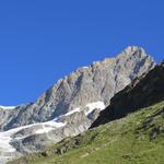 Blick hinauf zum Ober Gabelhorn