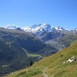 nicht zu übersehen ist die Trasse der Gornergratbahn, die in weiten Schleifen über die Riffelalp zum Gornergrat führt