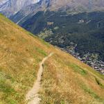 ...zieht der Bergweg nun talauswärts