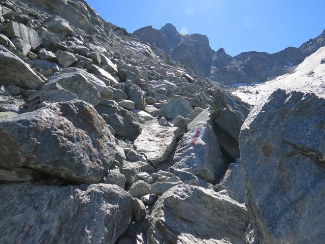 ab jetzt sind bergsteigerische Qualitäten gefragt: ein sicherer Tritt...