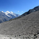 schönes Breitbildfoto der nördlichen riesigen Seitenmoräne des Unteren Stelligletscher