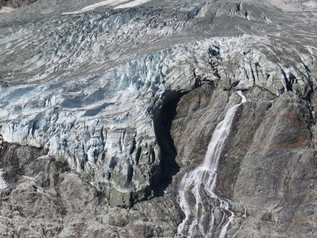 Blick auf den wildzerrissenen Bisgletscher