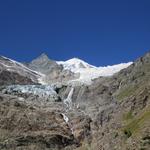 immer wieder halten wir an, und Blicken hinauf zum Weisshorn...