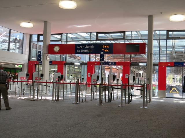 hier sieht es aus wie in einem Flughafen