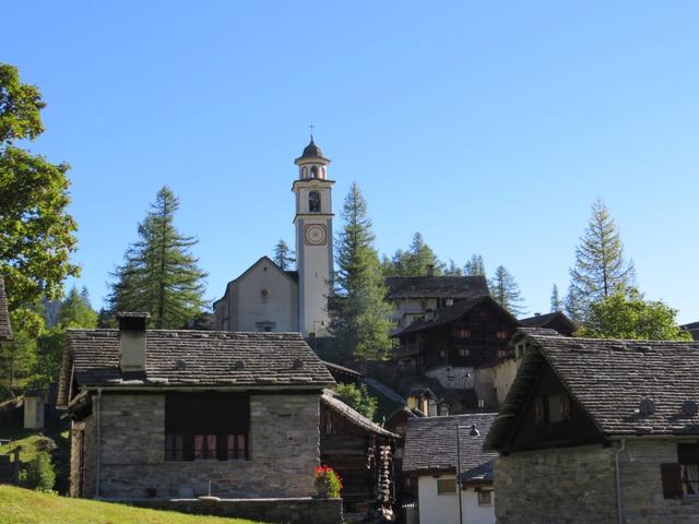 Blick zurück zum sehr schönem Bosco Gurin