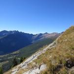 Blick zum Talende des Valle di Campo und zugleich zur Grenze Schweiz - Italien