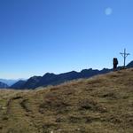 ...um kurz danach auf den gleichnamigen Pass 1978 m.ü.M. zu stehen