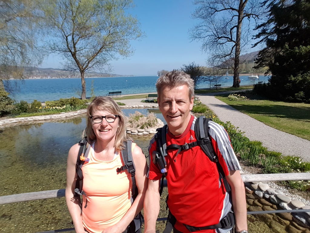 Erinnerungsfoto aufgenommen im Park der Schloss-Klinik