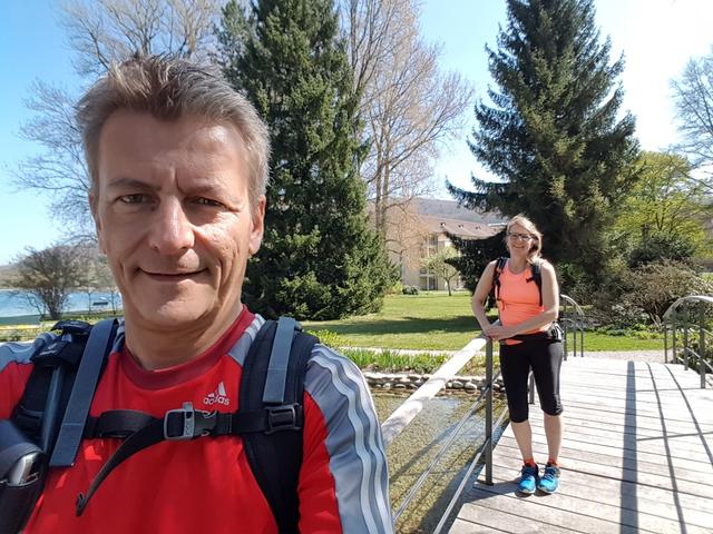 Erinnerungsfoto aufgenommen im Park der Schloss-Klinik