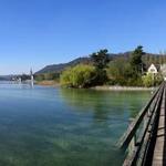 sehr schönes Breitbildfoto mit Blick auf die Insel Werd und Klostergebäude