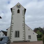 bei der kleinen Kirche von Hemmenhofen