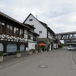 im Hotel Hoeri in Hemmenhofen, legen wir eine Kaffeepause ein