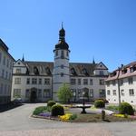 es ist klar, das wir dem Kloster und der Kirche einen Besuch abstatten