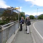 wir machen uns mit den Markierungen der Via Francigena vertraut