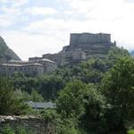 schon im 6 Jhr. war eine Festung in Bard vorhanden. 1800 wurde die Anlage von Napoleon zerstört