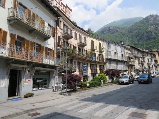 in Pont-Saint-Martin haben wir den tiefsten Punkt des Aostatales erreicht.