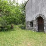 nach diesem Aufstieg, (es sollte nicht der letzte sein), erreichen wir den schönen Rastplatz bei der Kapelle St.Roch