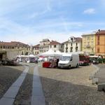 schönes Breitbildfoto der Piazza Cavour. Piazza Cavour war das antike römische Forum