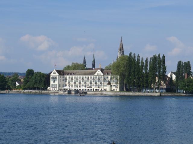 Blick zum Steigenberger Hotel