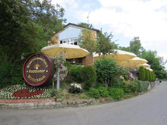...erreichen wir das schön gelegene Restaurant Hohenegg in Hohenegg