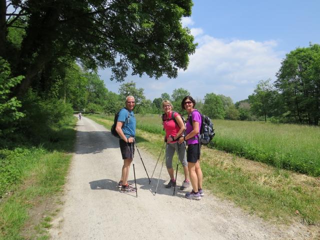 eine lustige Gruppe Andy, Maus und Evi