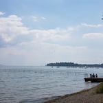 ... und die schöne Aussicht auf den Bodensee und zur Insel Mainau