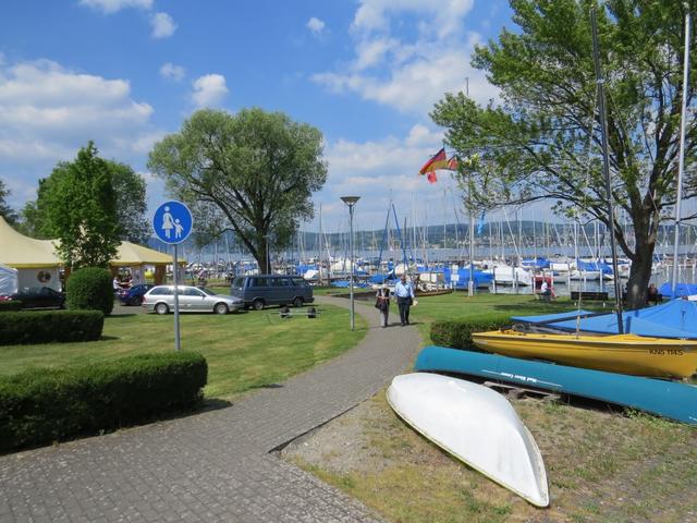 wir erreichen die Seeanlage von Wallhausen