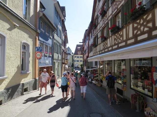 Meersburg geht vielleicht auf eine merowingische Befestigung am Fähr-Übergang der wichtigen Strassenverbindung...