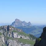 Blick auf die Felsbastion des Mythen